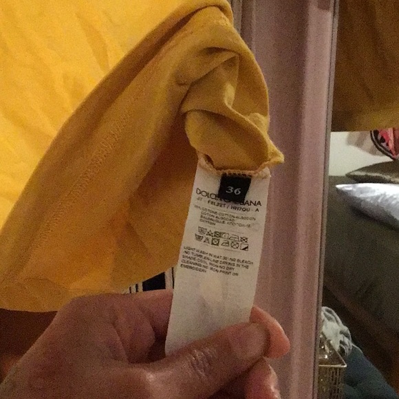 Dolce & Gabbana tshirt - Picture 3 of 4